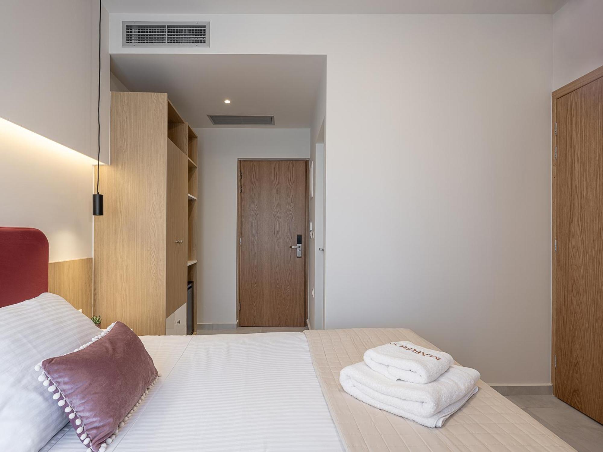 Miss Marrone City Hotel 干尼亞 外观 照片